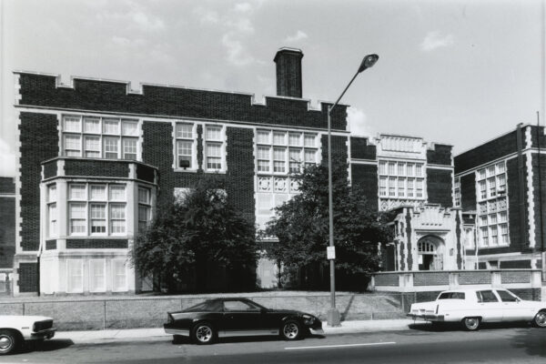 Park View SchoolPatricia Fisher, photographerAugust 13, 1987East Elevation