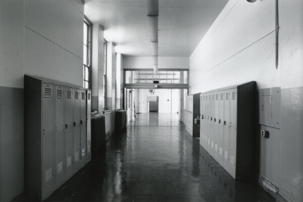 Park View School
Patricia Fisher, photographer
August 13, 1987
Hallway, second floor